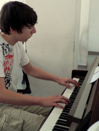 Gyakorlás zongoraórára