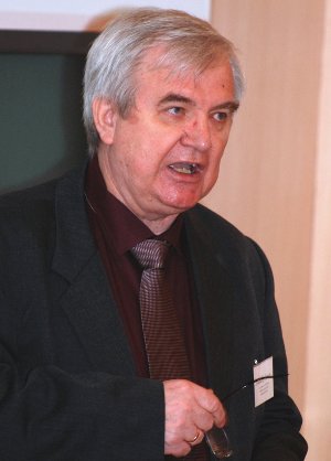 Nahalka István